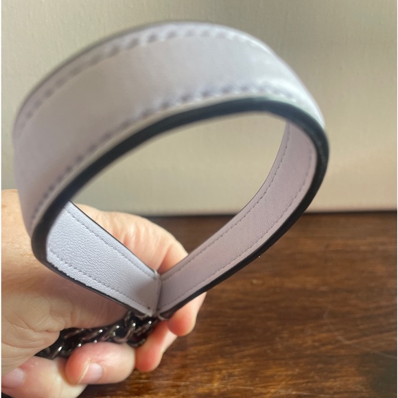 Coach, Collector's Piece-Limited Edition!Ariana Grande, Kitty mini swagger w/COA - Picture 10 of 16